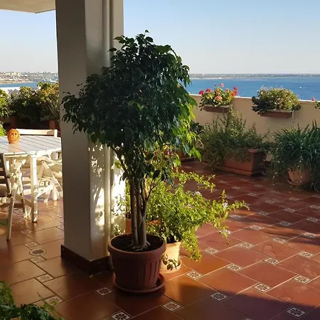 Amanda's Panorama Apartment Taranto