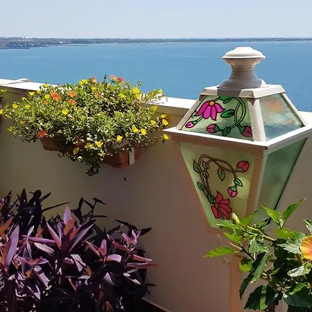 Amanda's Panorama Apartment Taranto
